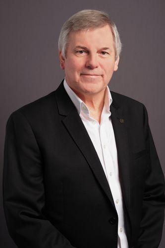 Speaker profile image for Peter Caplehorn
