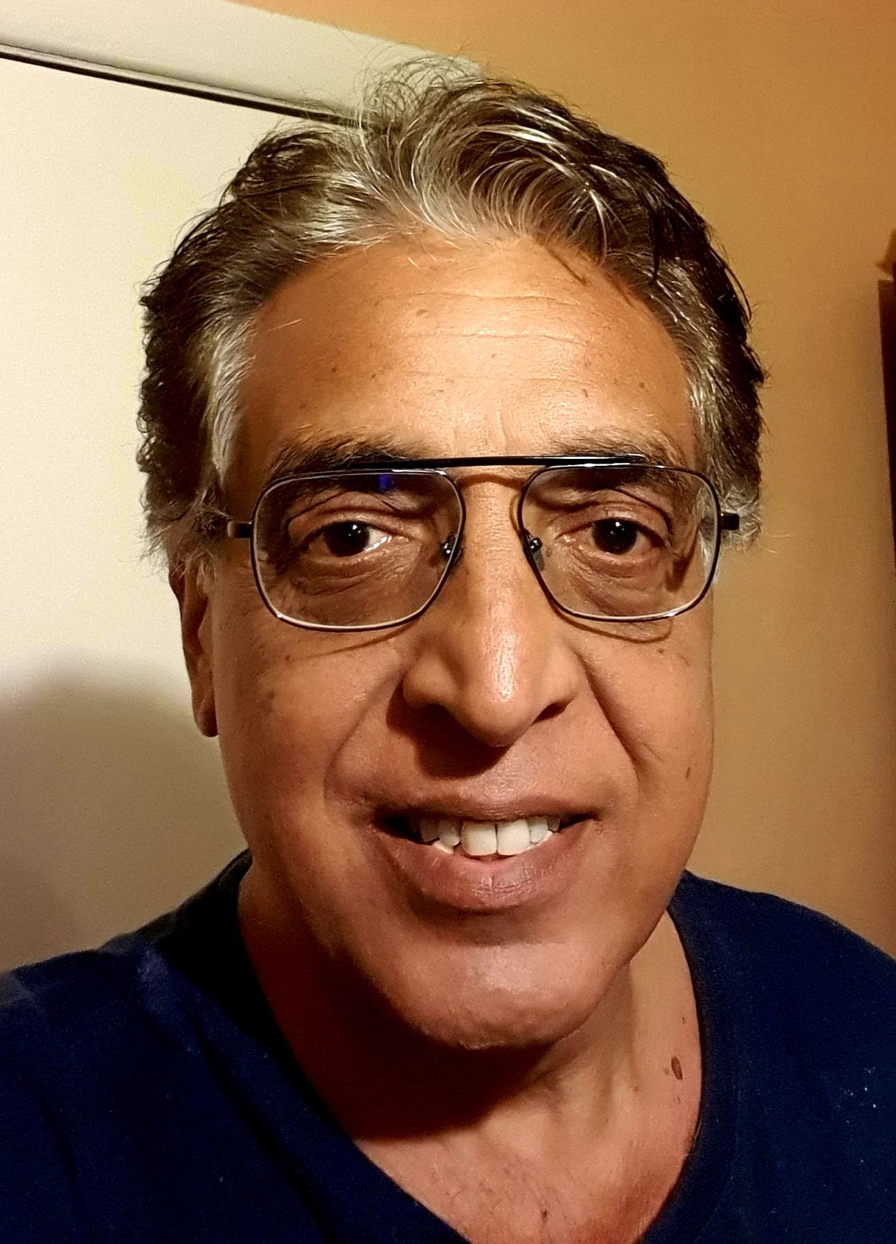 Charles Chauhan
