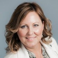 LeeAnn Tomas-Foster