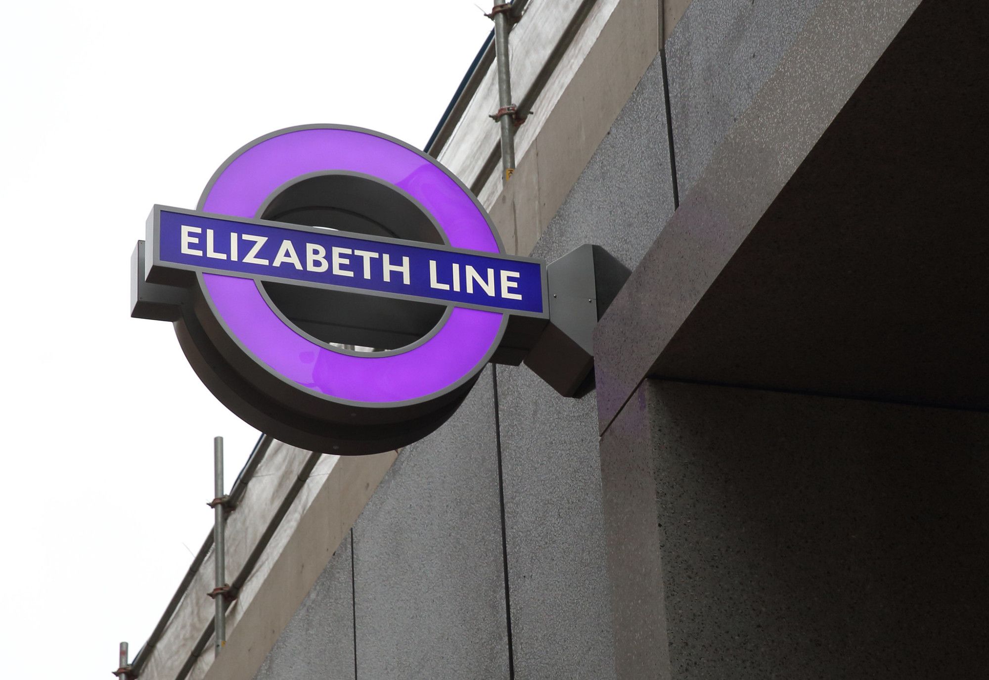 Transport for London's Elizabeth Line to Open in May 2022