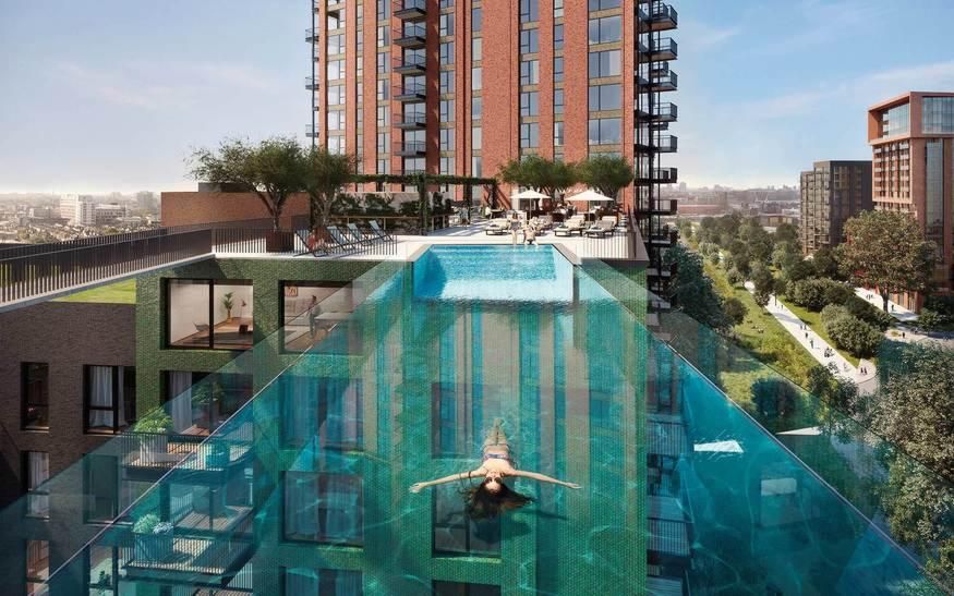 Yes, this stunning sky pool is still happening in London