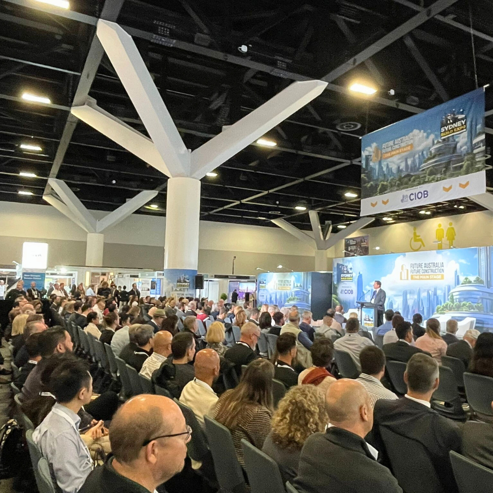 12 CONFERENCE & WORKSHOP STAGES
