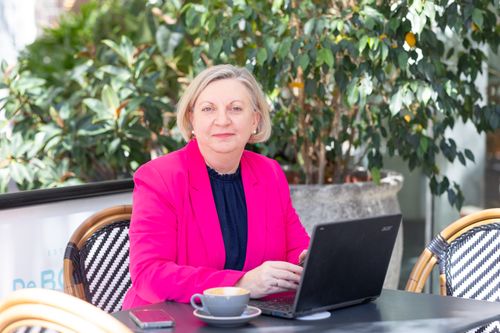 Cheryl Gray - Women's Network Australia