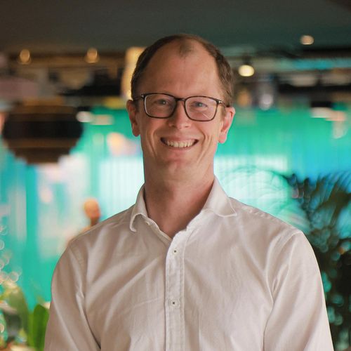 Andrew Morrison - Kapitol
