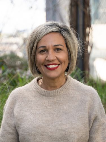 Melanie Grills - Arup
