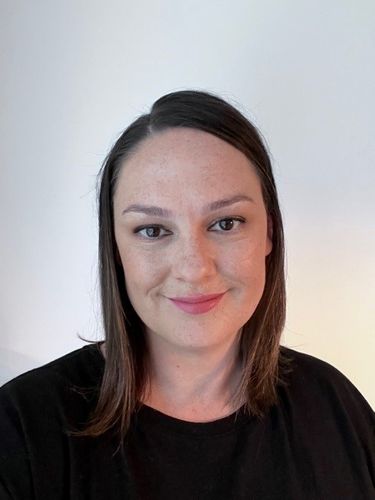 Hillary Mitchell - Stockland