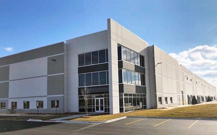 Midwest Industrial Signs Equipment Maker to HQ Lease