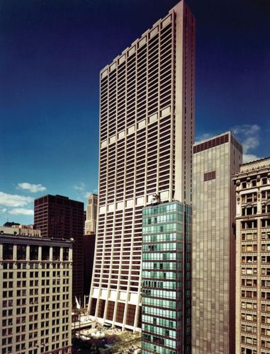 JPMorgan Chase unveils major renovation of Chase Tower