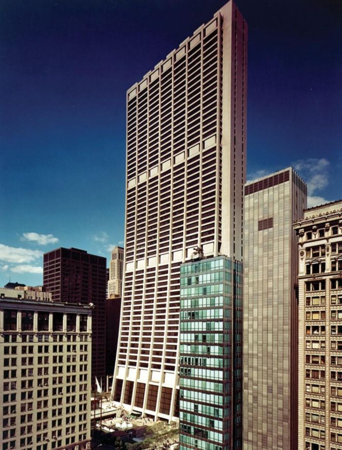 JPMorgan Chase unveils major renovation of Chase Tower