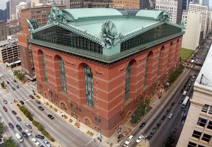 Chicago’s City-owned Buildings Will Shift to 100 Percent Renewable Energy by 2025
