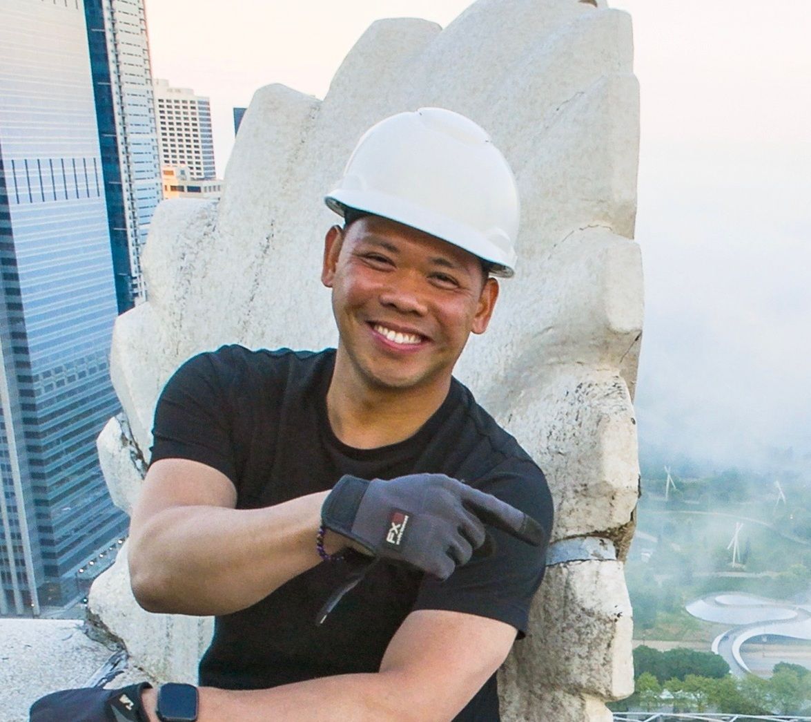 Tom Liravongsa - Skyscraper Guy