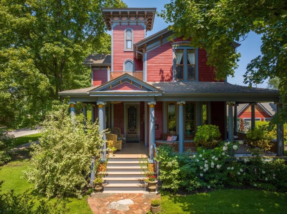 Phebe and John Gray House is officially a Chicago landmark
