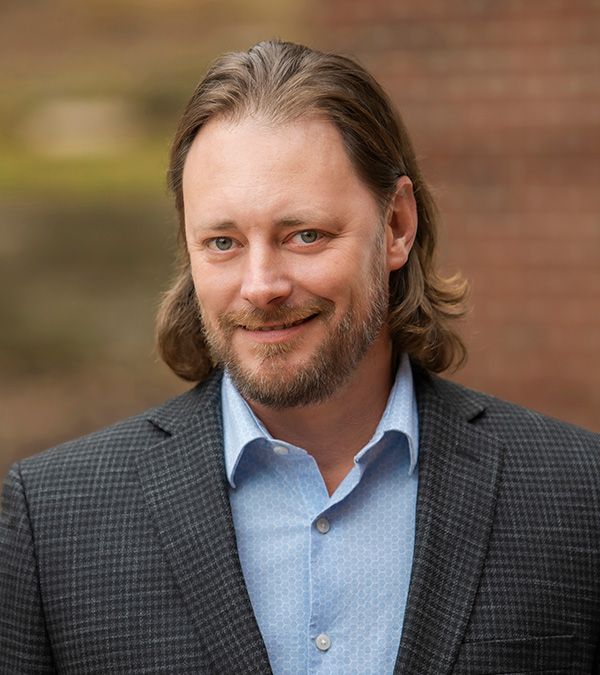 Speaker image for Eric Carlson