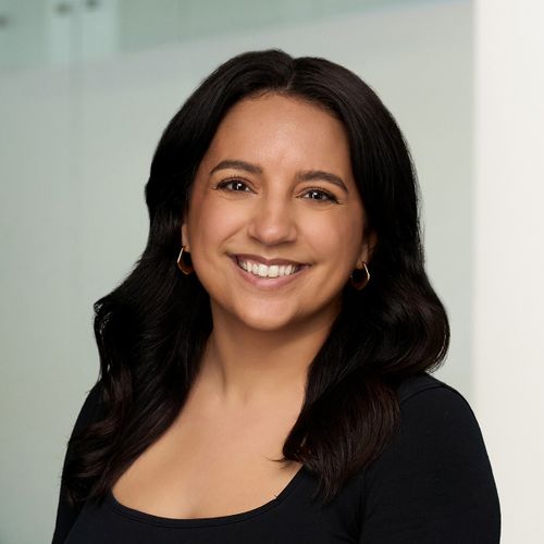 Speaker profile image for Alex Dakas