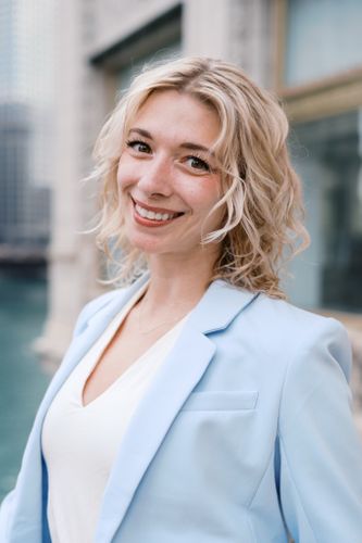 Speaker profile image for Jenna Hille