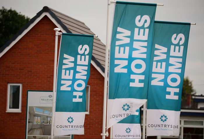 New UK government sets higher housebuilding targets in planning overhaul