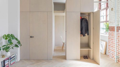 SUPRBLK turns biscuit baking room into light-filled London apartment