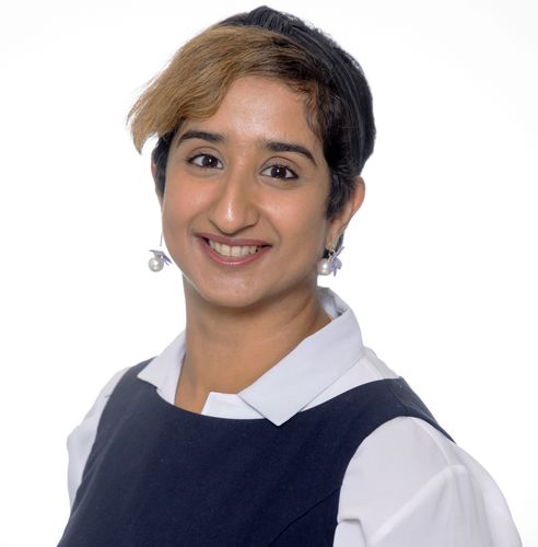Priya Martin (nÃ©e Aiyer)