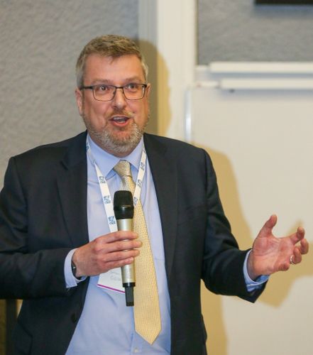 Simon Carpenter - EleXion