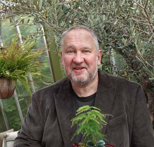 Speaker profile image for Ian Drummond