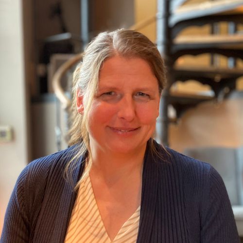 Speaker profile image for Cora Kwiatkowski