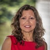 Xiomara Marrero - YOS iMage Consultant