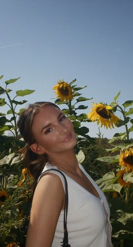 Madisyn Locci - Ayzo Ridge Design