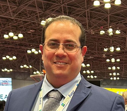 Denio Sturzeneker - Plaza Construction 