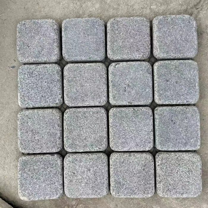 granite cubes