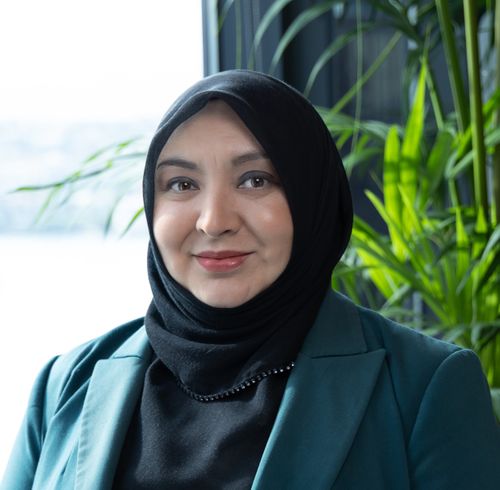 Annie McCann - Cushman & Wakefield
