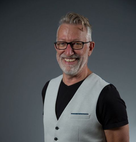 Dean Welsh&nbsp; - Austaron Surfaces&nbsp;