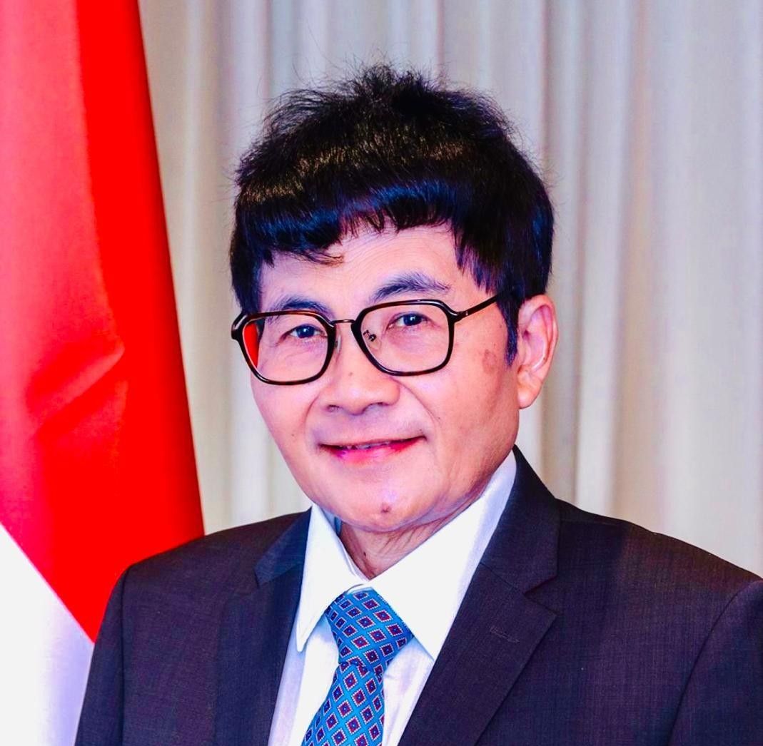 H.E. Siswo Pramono