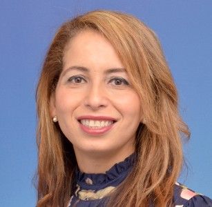Azza Hassanin - Cushman & Wakefield