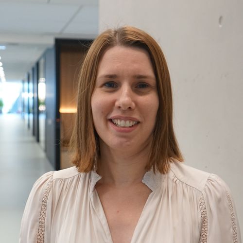 Dr Monica Hanus-Smith