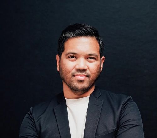 Mark Ojascastro - Plus Studio