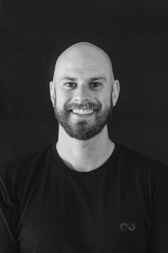 Tom Millington - People8