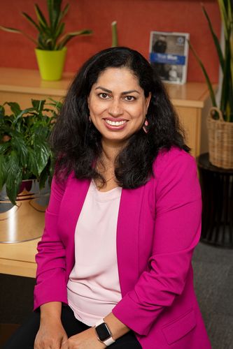 Dr Bushra Afzal