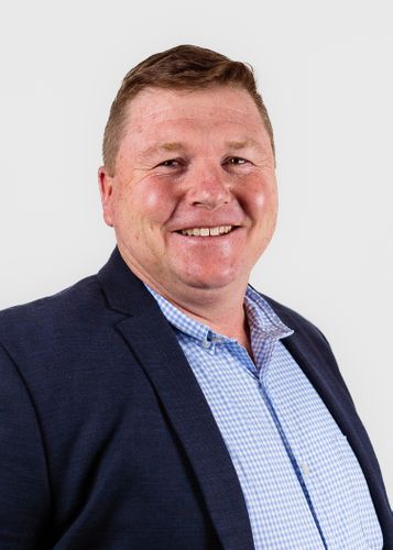 Simon Jones