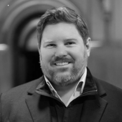 Speaker profile image for Derek Mills