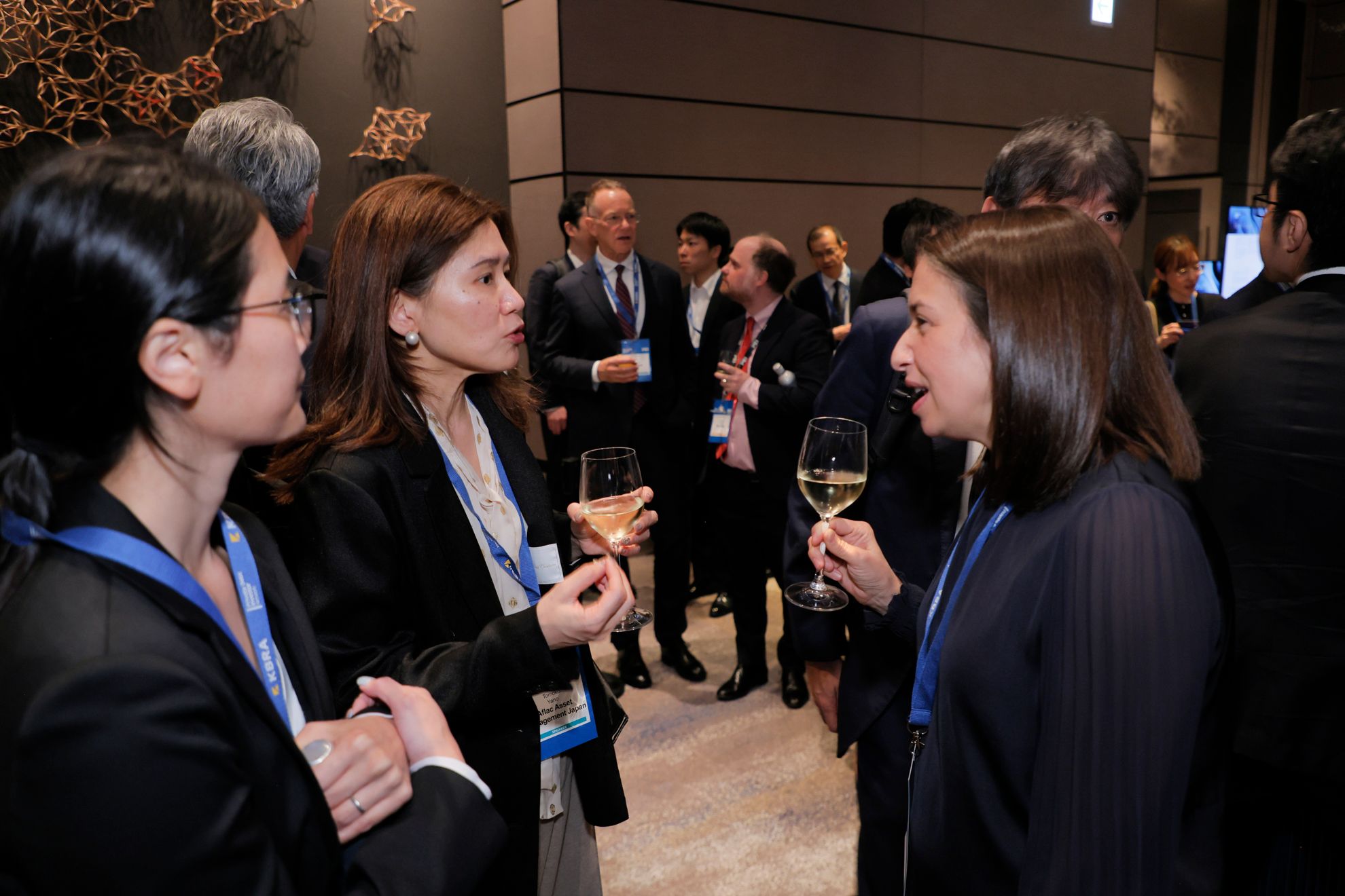 networking drinks reception at PEI Private Credit Tokyo