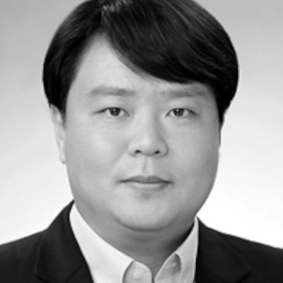 Speaker profile image for Doyle Kim