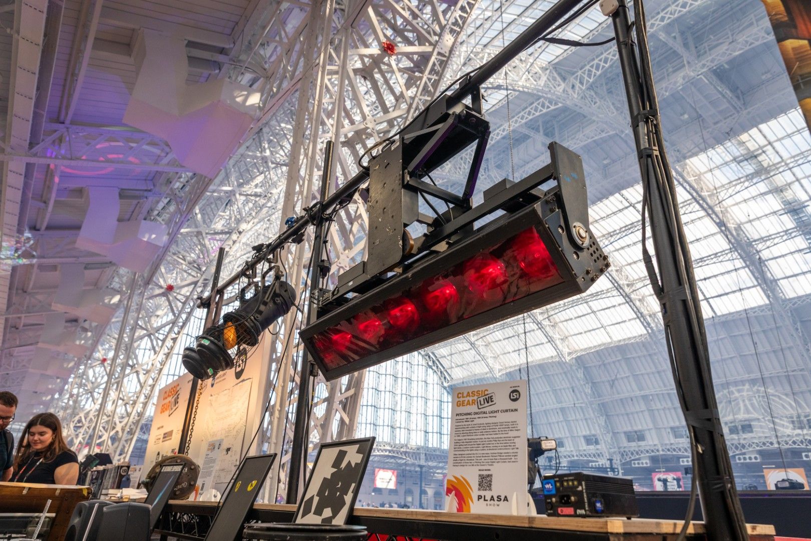 classic gear live plasa show