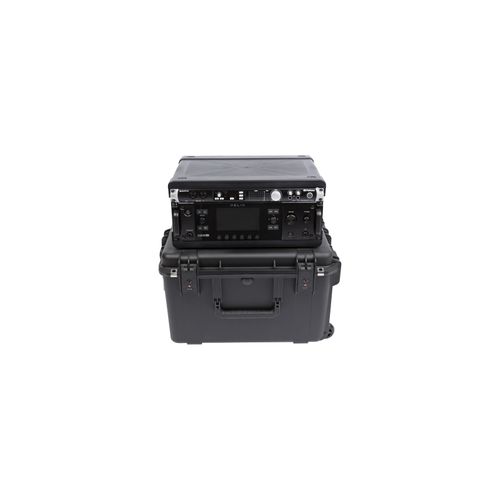 SKB 4U iSeries Injection Molded Fly Rack 13