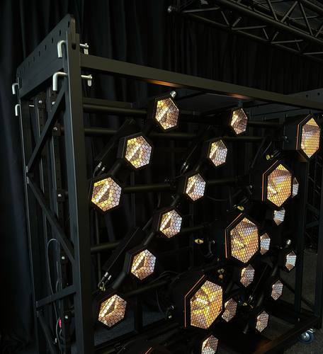 Lighting Pod SIXTY82