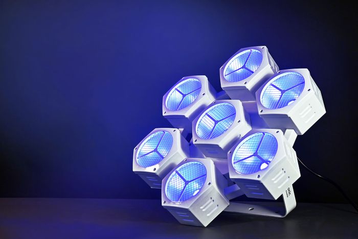 CosmoPAR LED RGBW PAR Light - White (154.077UK)