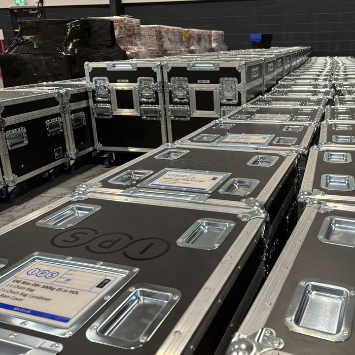 EXE Rise Chain Hoists Ready to Hire at IPS