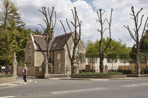 The Lodge, London