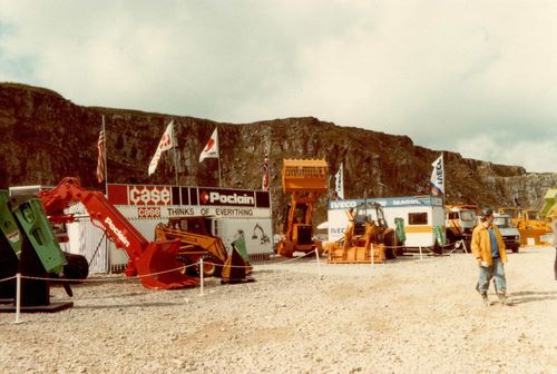 1983