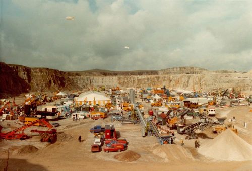 1983