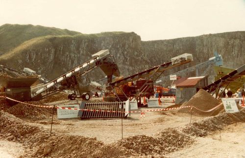 1983